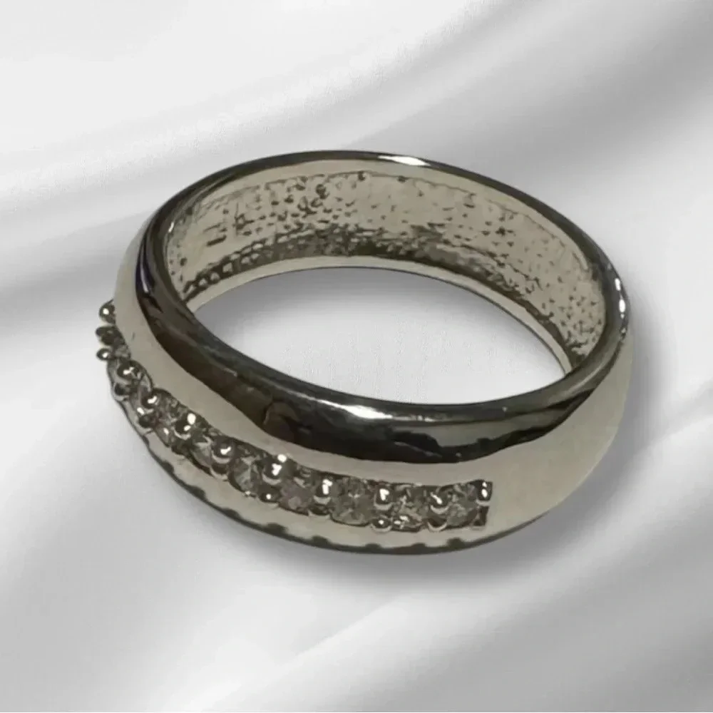 🇨🇦🆕5th Avenue Rhodium Ring - Picture 3 of 16